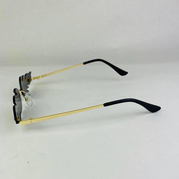 Rimless fire flame shaped sunglasses - Picture 3 of 3